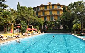 Hotel Palme in Garda